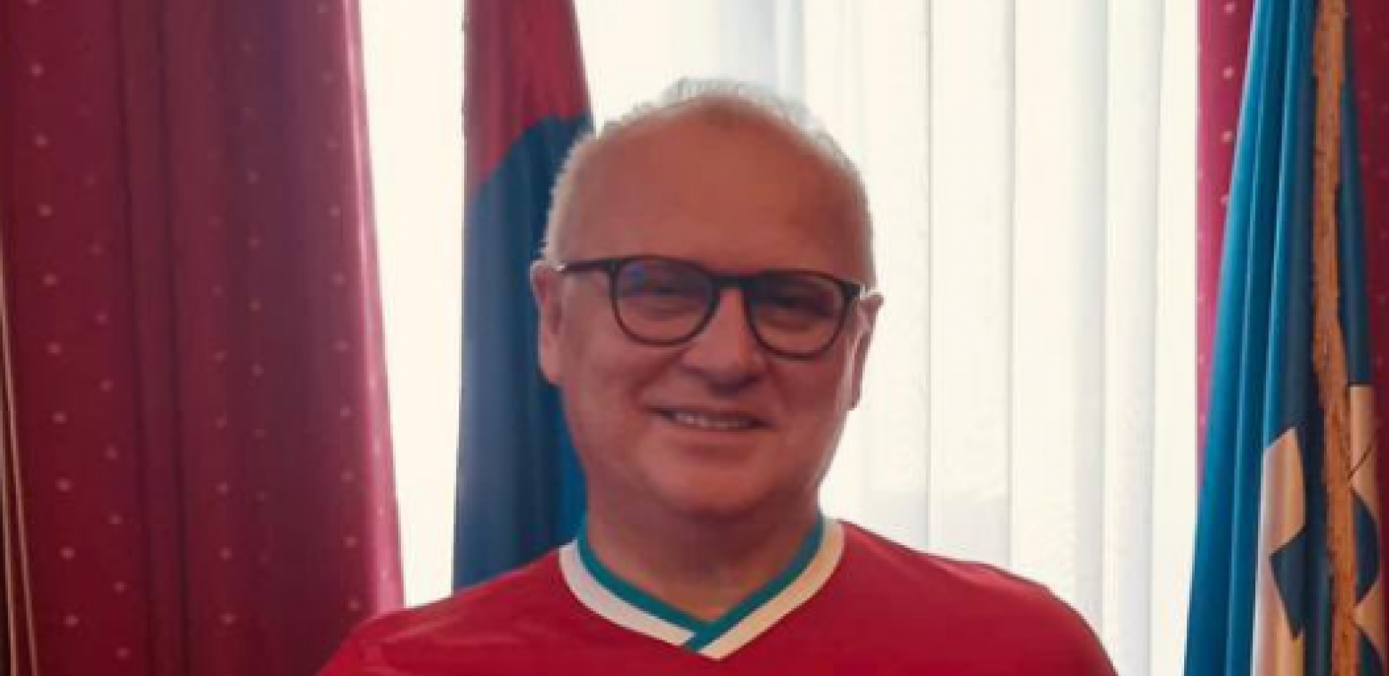 TVITERAŠI OBJAVILI STRAŠNU FORU O VESIĆU "Još da je istina, gde bi mi kraj bio!" (FOTO)