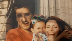 OVO JE ĆERKA NAJPOZNATIJEG SRPSKOG PARA Podelila je sliku svojih roditelja na Instagramu i niko ih nije prepoznao (FOTO)