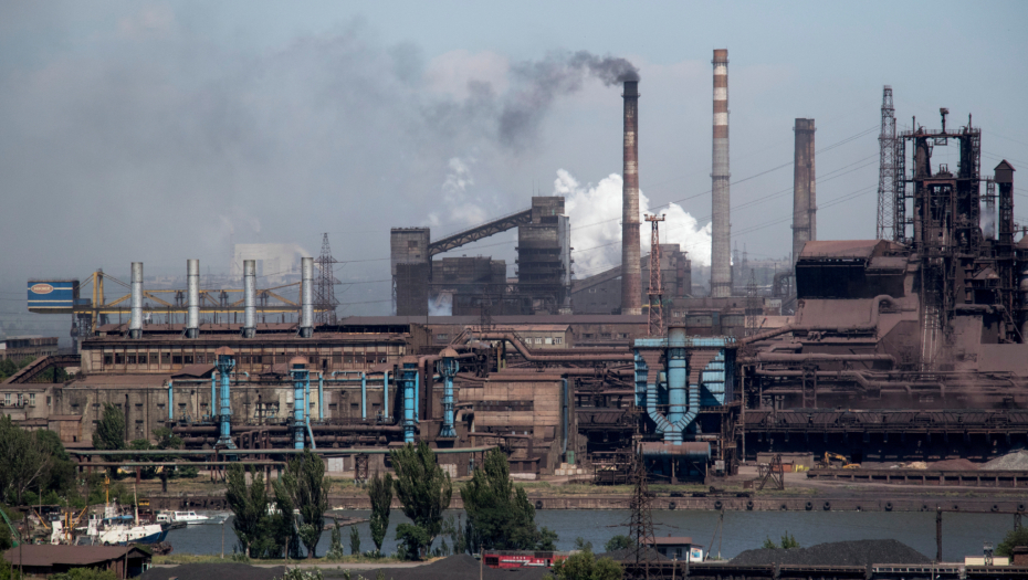 (UZNEMIRUJUĆI VIDEO) STRAVIČNE SCENE IZ "AZOVSTALA" Nacionalisti se živi raspadaju!