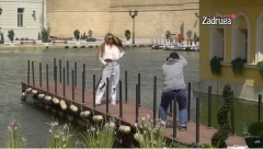 PONOSNA Dalila pozirala sama, Filip odbio da stane pored nje za slikanje