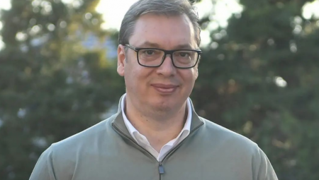 VUČIĆ OBJAVIO PRELEP SNIMAK ZA VASKRS: Predsednik vernicima čestitao praznik podsećanjem na naše svetinje  (VIDEO)