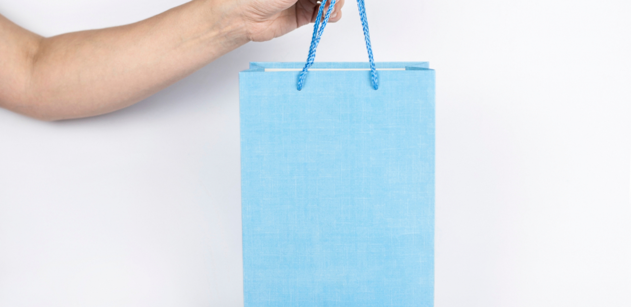 Svi pogrešno koristimo ukrasne kese: Upakujte poklon pomoću TikTok trika