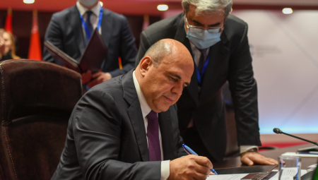 RUSIJA NA UDARU Nečuvena propaganda zapadnih medija