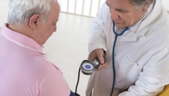 DA LI STE ZNALI DA PRITISAK MOŽE DA VAM SKOČI I TOKOM NOĆI Karidolog otkrio u kom slučaju se to dešava i zašto je tada opasno za srce!