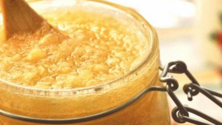 NAJSTARIJI NARODNI SIRUP Posle nekoliko kašika lakše ćete disati, a šlajm u plućima biće razbijen