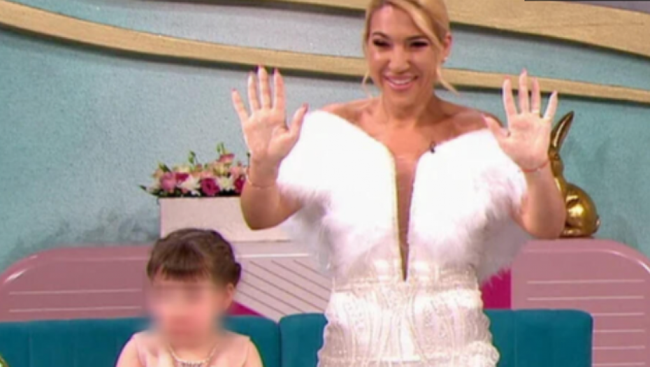 VODITELJKA DOVELA NASLEDNICU U EMISIJU Jovana Jeremić kaže da po kući ne radi ništa, ima pomoćnicu, a sad je zasukla rukave