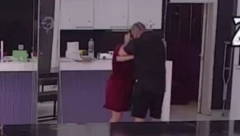 POKUŠAO DA JE POLJUBI, PA DOBIO ŠAMAR Irma i Luks zaratili kao nikad, nastao haos u Beloj kući