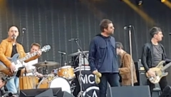 LEGENDARNI GITARISTA BOLUJE OD RAKA KRAJNIKA: Na svom Tviter nalogu je napisao objavu koja je rastužila njegove obožavaoce