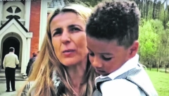 Danka je dugo želela da postane majka i Bog je pogledao: Na Vaskrs krstila sina, pravoslavnog tamnoputog Ravnogorca