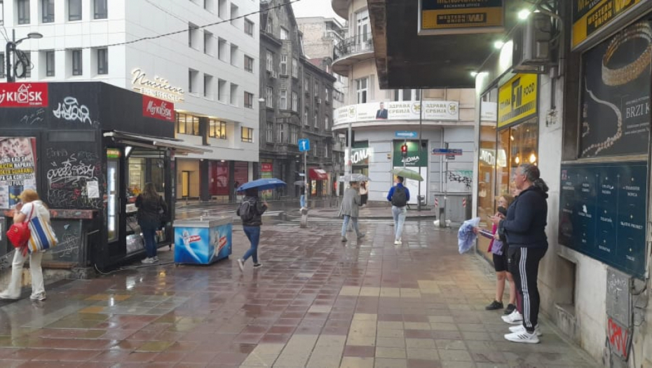 SPREMITE KIŠOBRANE Stižu kiša i pljuskovi, a sneg neće zaobići ove predele