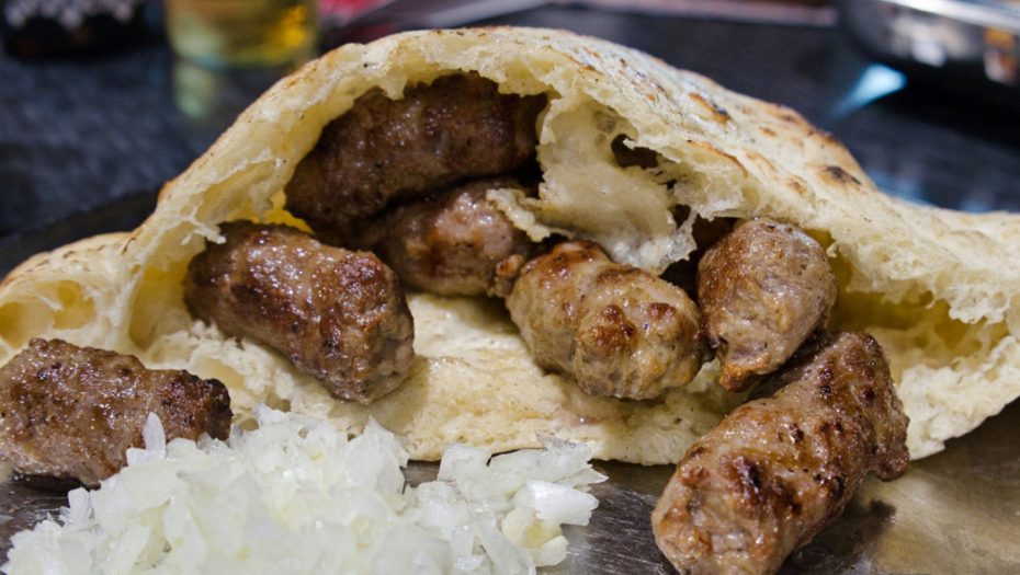 NEMA MU RAVNOG Ovo je originalni recept za banjalučki ćevap