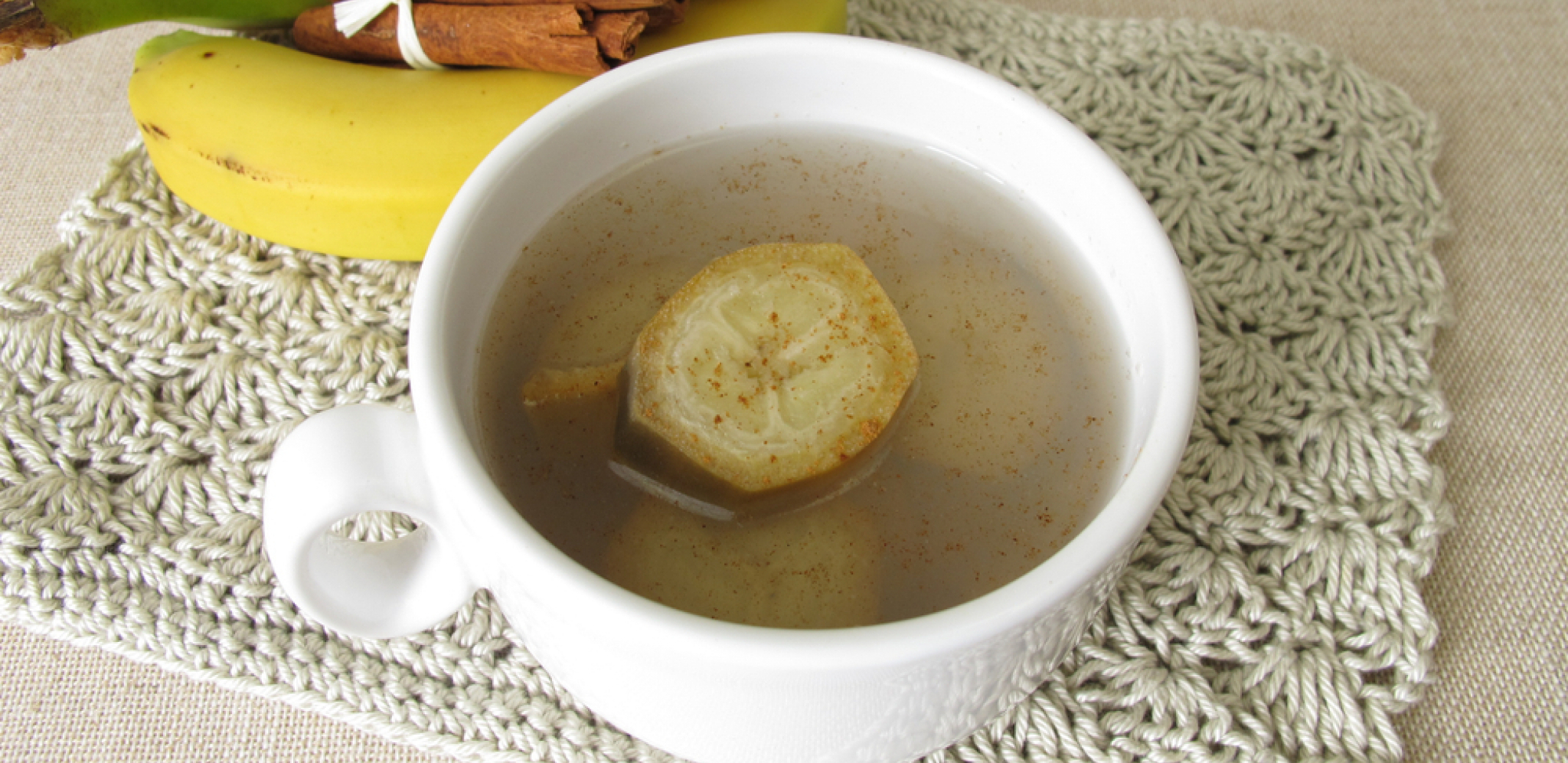 IZBACUJE VIŠAK VODE IZ TELA Banana pripremljena na ovaj način topi salo na stomaku