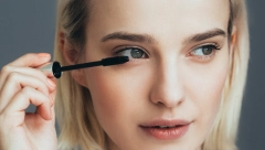 TRIKOVI SA MASKAROM Pomoću kojih će prirodne trepavice izgledati savršeno guste i duge