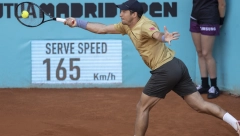 NOVAK SAZNAO RIVALA U ČETVRTFINALU Hurkač prejak za Lajovića, ništa od srpskog derbija u Madridu