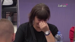 SMESTIĆE JE U LUDNICU AKO SE POMIRI SA NJIM Obelodanjena informacija iz spoljnog sveta, zadrugari u neverici kada su čuli o čemu se radi (VIDEO)