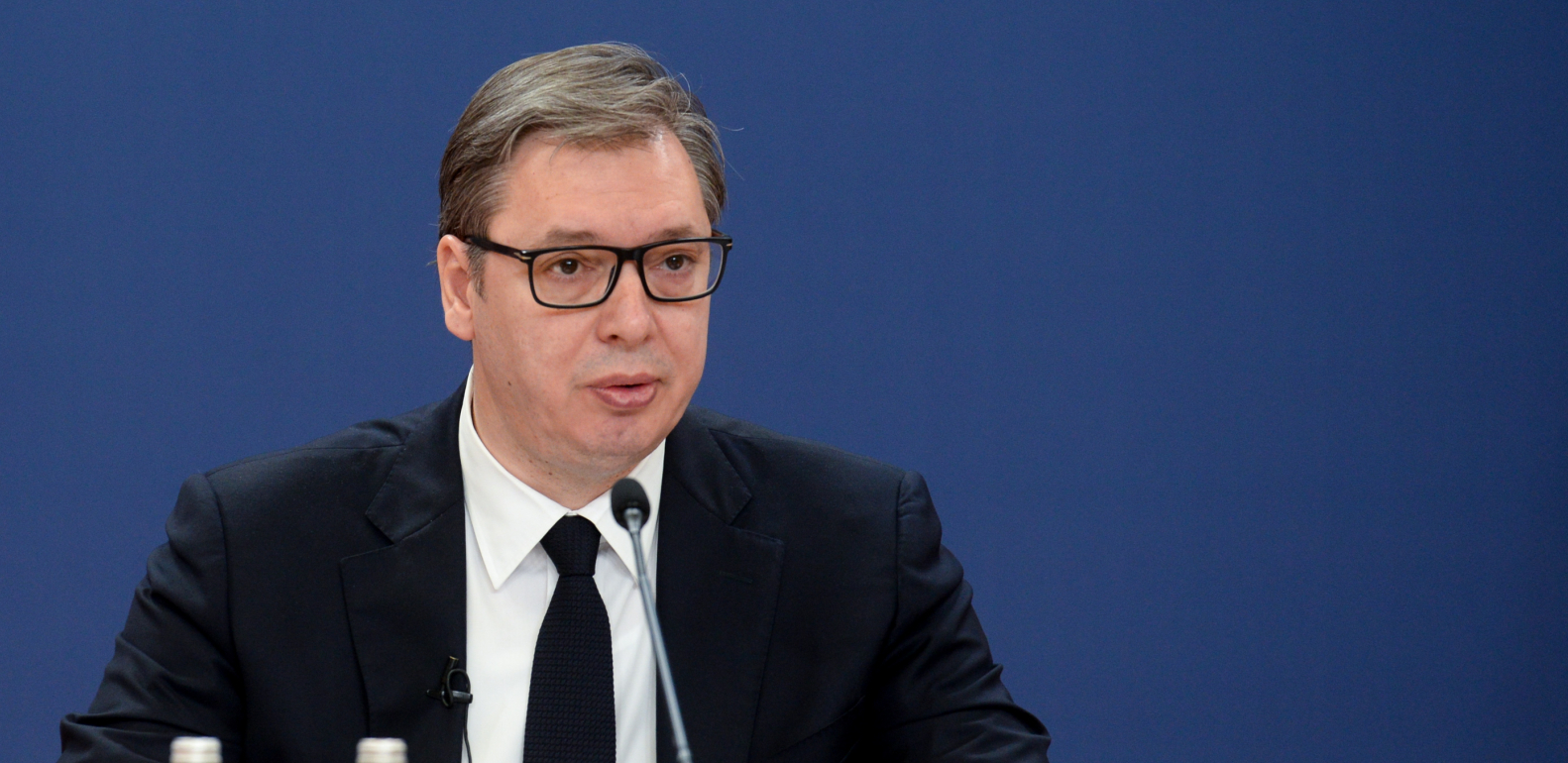 BUDITE PONOSNI I SLAVITE NJEGOV ŽIVOT Vučić izjavio saučešće povodom smrti šeika bin Zajeda