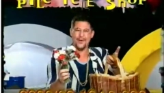 SEĆATE LI SE PILETA? Prodavao je gomilu besmislenih stvari, uveseljavao narod, evo gde je danas presmešni voditelj