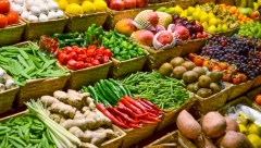 OVAJ DEO VOĆKE JE NAJOPASNIJI: Tu se pesticidi uvek skupljaju, a na jedno nemojte bacati novac pri pranju namirnica