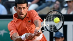 URNEBESAN POTEZ ARGENTINCA Novakov rival u Rimu uradio ovo, Đokovićeva reakcija pokazuje zašto je pravi šampion (VIDEO)