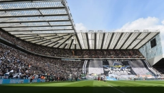 NJUKASL AKTIVIRA BOMBU Stiže reprezentativac?