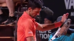 NESTVARAN TENIS Odmah na startu ludilo od poena, Novak pokazao još jednom veličinu (VIDEO)