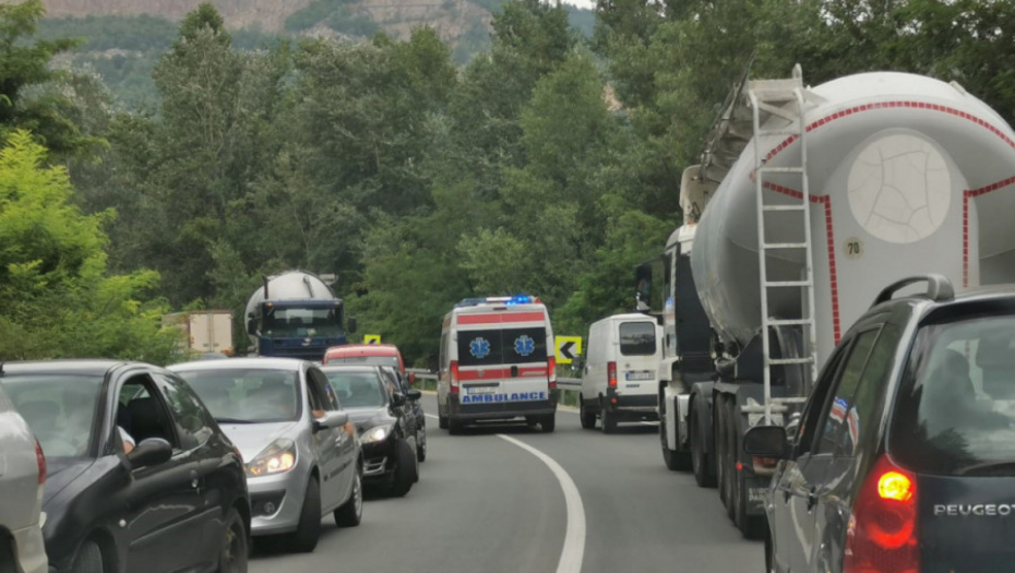 RADOVI NA PUTEVIMA ŠIROM SRBIJE Vozači, pažnja: Evo kad i evo gde