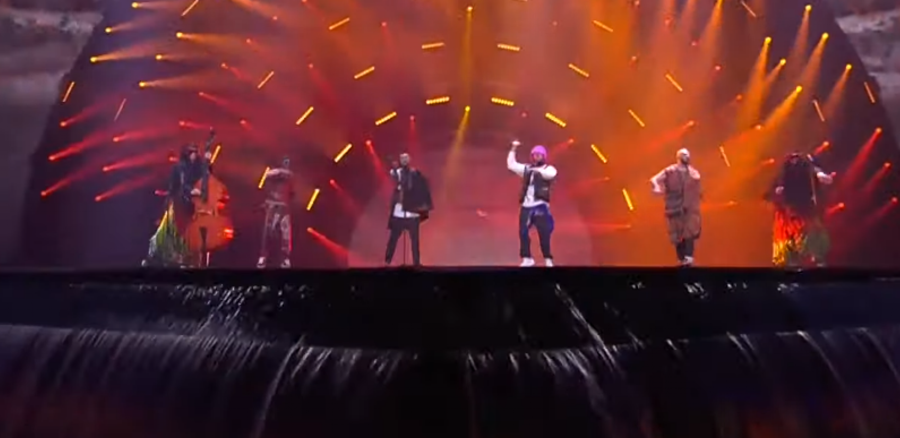 NEVIĐENI SKANDAL OKO GLASANJA NA EVROVIZIJI Rumunija besna, tvrde da nisu dali 12 poena Ukrajini, nego njima