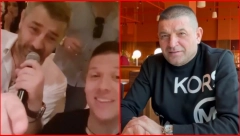 BAJA MALI KNINDŽA, JOVAN PERIŠIĆ I SLOBA RADANOVIĆ Zlata vredan snimak - odjekuju pesme krajiškog kralja (VIDEO)