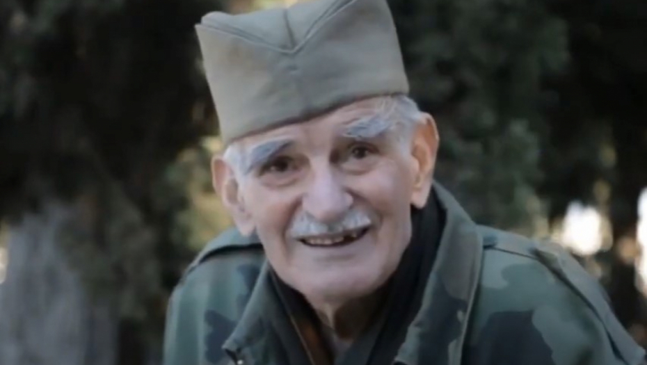 ON JE NOVI ČUVAR SRPSKOG GROBLJA Naslednik deda Đorđa je bio tu kad su njega izdale noge
