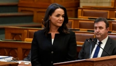 PREDSEDNICA MAĐARSKE PODNELA OSTAVKU