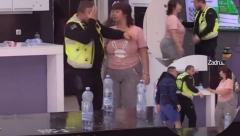MILJANA POVREDILA OBEZBEĐENJE Kulićeva ponovo divlja po imanju i fizički nasrće na zadrugare, Bebicu izudarala (FOTO)