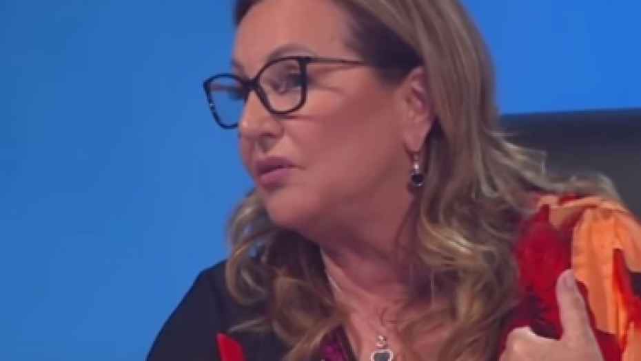 HAOS U ZVEZDAMA GRANDA! Ana Bekuta ne može više da se suzdrži, kolegi je uputila žestoku uvredu, od nje to niko nije očekivao