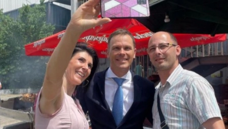 SUSRET SA MNOGO DIVNIH LJUDI Ministar Mali obišao izlagače na Međunarodnom sajmu poljoprivrede (FOTO)