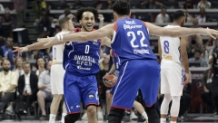 EFES OBAVIO VELIKI POSAO Čovek koji sa Micićem čini ubitačan tandem produžuje ugovor