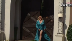 ZORICA MARKOVIĆ UŠLA U ZADRUGU 5! Pevačica nikad bolje nije izgledala, učesnici zanemeli, a evo ko je iskulirao pevačicu (VIDEO)