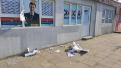 MUČKI NAPAD NA PROSTORIJE SNS Počinioci napravili krš i lom, kamera sve snimila (FOTO/VIDEO)