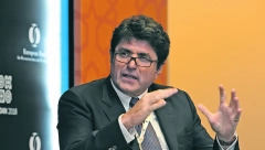 VELIKI DOSIJE! Tajne veze Junajted Grupe sa „bankarima Kremlja”: Bračni par na platnom spisku Šolaka