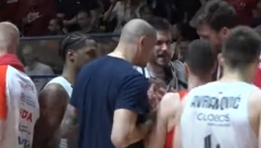 POJAVIO SE NOVI SNIMAK Haos u "Pioniru" iz drugog ugla, pucalo je na sve strane (VIDEO)
