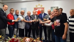 TREĆA ZVEZDINA ZVEZDA Dragan Džajić proslavio 76. rođendan (FOTO)