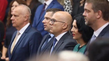 GRADONAČELNIK NOVOG SADA VUČEVIĆ ČESTITAO NOVI MANDAT PREDSEDNIKU VUČIĆU: Želim ti zdravlje i snagu, mnogi izazovi leže na putu kojim nezadrživo idemo napred (FOTO)