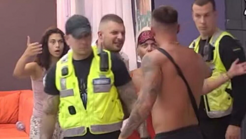 MOMENTALNA DISKVALIFIKACIJA! Zadrugar izgovorio skandalozne uvrede na nacionalnoj osnovi, isplivao snimak, javnost zgrožena (VIDEO)