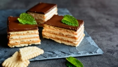 SPREMA SE ZA PET MINUTA Keks torta od pet sastojaka, recept koji uspeva čak i početnicima