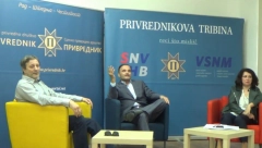 DEMOBILISANI BORCI NAPRAVILI HAOS NA TRIBINI U HRVATSKOJ O zločinima nad Srbima ne sme da se priča: Iz bezbednosnih razloga Velimirović uključen video linkom, ali nije stigao ni da progovori