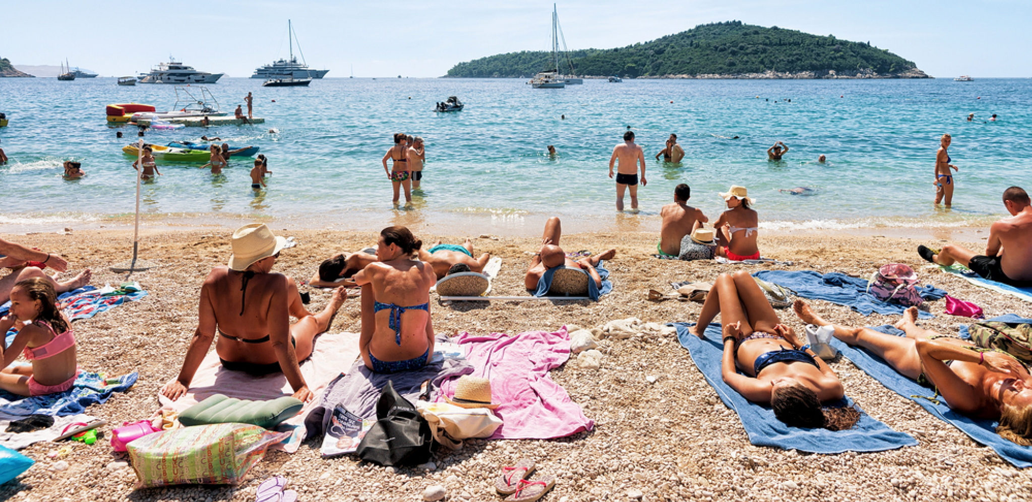 OPASNOST VREBA IZ VODE U GRČKOJ Turisti preplašeni, ovo su simptomi, budite oprezni ako ovde idete na more (FOTO)