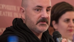 SIMPATIZER OPOZICIJE PODRŽAO AIDU ĆOROVIĆ Reditelj ne prestaje da PRIZIVA ZLO