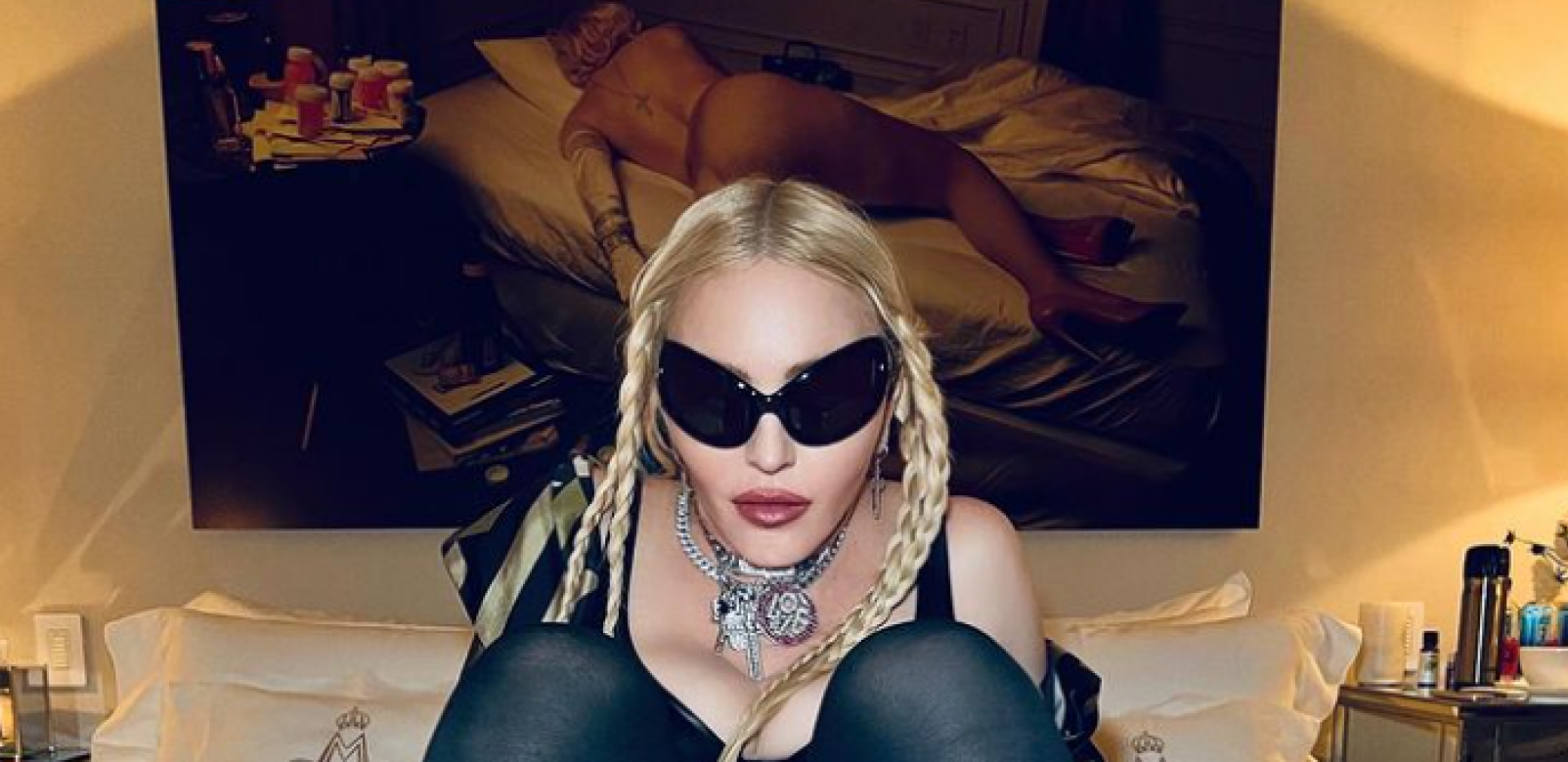 BABA, ISKLJUČI KAMERU Madona se skinula gola, društvene mreže dovela do usijanja, komentari samo pljušte (18+FOTO)