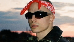 SVE RANEŽIO Isplivala nikad viđena fotka Vojaža, evo kako je izgledao kao dečak (FOTO)