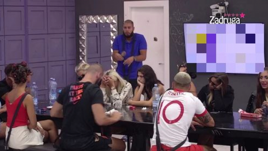 NIJE MOGAO DA PREĆUTI Dejan nikad gore ponizio Gruju i Mimu, izgovorio ono što misli cela kuća i sasuo im sve u lice
