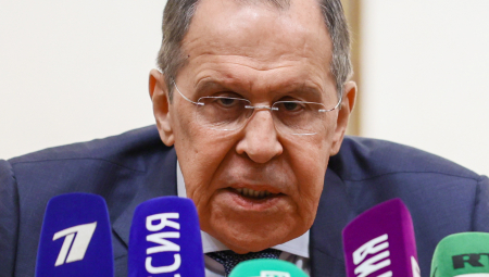 MOSKVA BESNA, LAVROVOV HITNO INTERVENISAO Tražili smo od kabineta Borelja, nisu nam dali!
