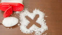 SVE PREKO TE DOZE NAPRAVIĆE HAOS U ORGANIZMU Ovo je dozvoljena količina soli koju treba da unesete u organizam